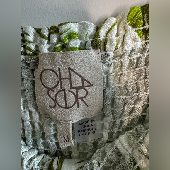 Chaser Women's Smocked Tropical Green Tank Medium - Picture 5 of 6